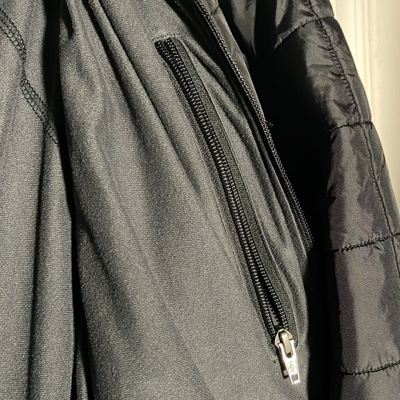 L.L. Bean black quilted puffer jacket Mens size Small - Picture 7 of 8